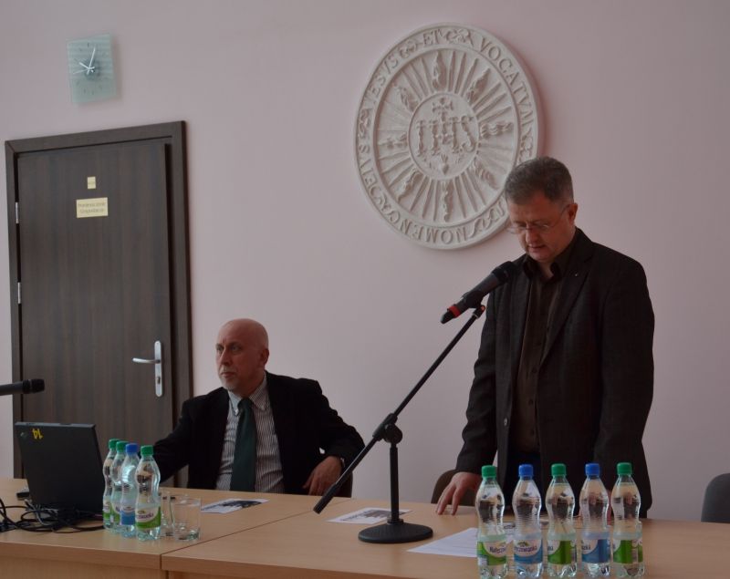 Dr Marek Lasota i o. Wit Pasierbek SJ. Fot. F. Musiał