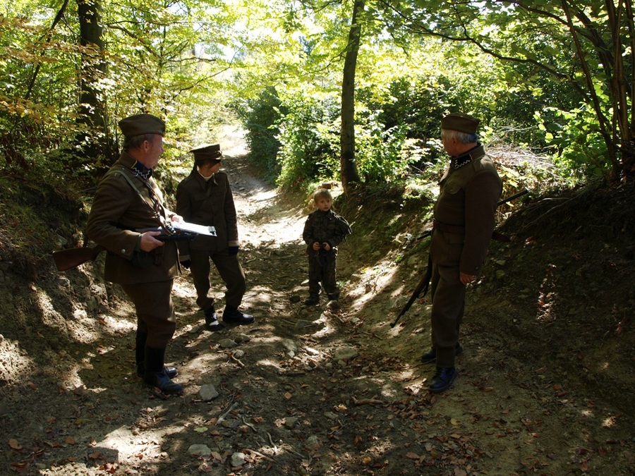 Rekonstruktorzy Zgrupowania Partyzanckiego „Błyskawica