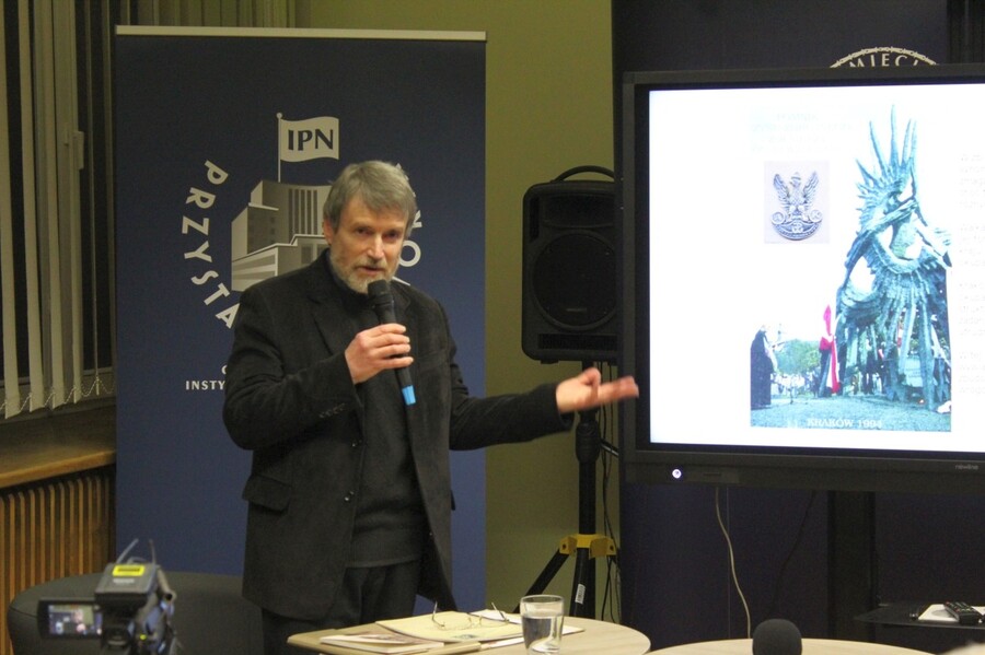 „O Armii Krajowej w Krakowie”. Prelekcja Janusza Bastera. Fot. Dobrosław Rodziewicz (IPN)