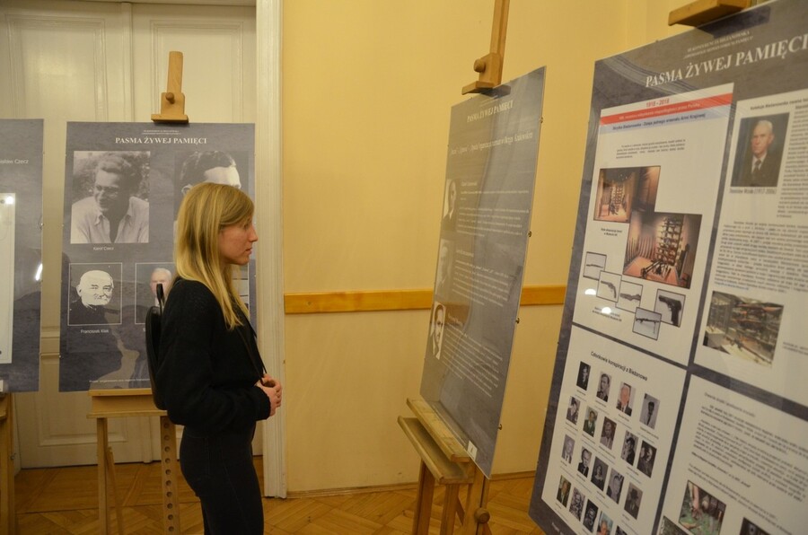 14 lutego 2020. Odsłonięcie tablicy Henryka i Karola Czeczów w Bieżanowie. Fot. Janusz Ślęzak (IPN)