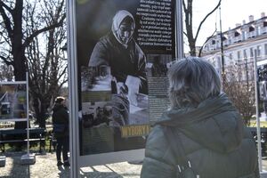 Marzec 2020. Wystawa o Żołnierzach Wyklętych na krakowskich Plantach. Fot. Agnieszka Masłowska (IPN)