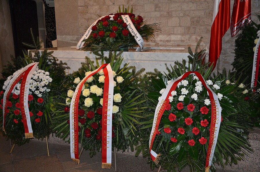 Kierownictwo IPN uczciło w Krakowie ofiary katastrofy smoleńskiej. Fot. Janusz Ślęzak (IPN)