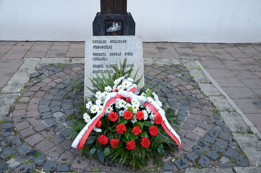 Krzyż Katyński w Krakowie, 10 kwietnia 2020. Fot. Janusz Ślęzak (IPN)