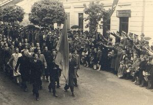 Defilada żołnierzy SS Galizien w Kołomyi