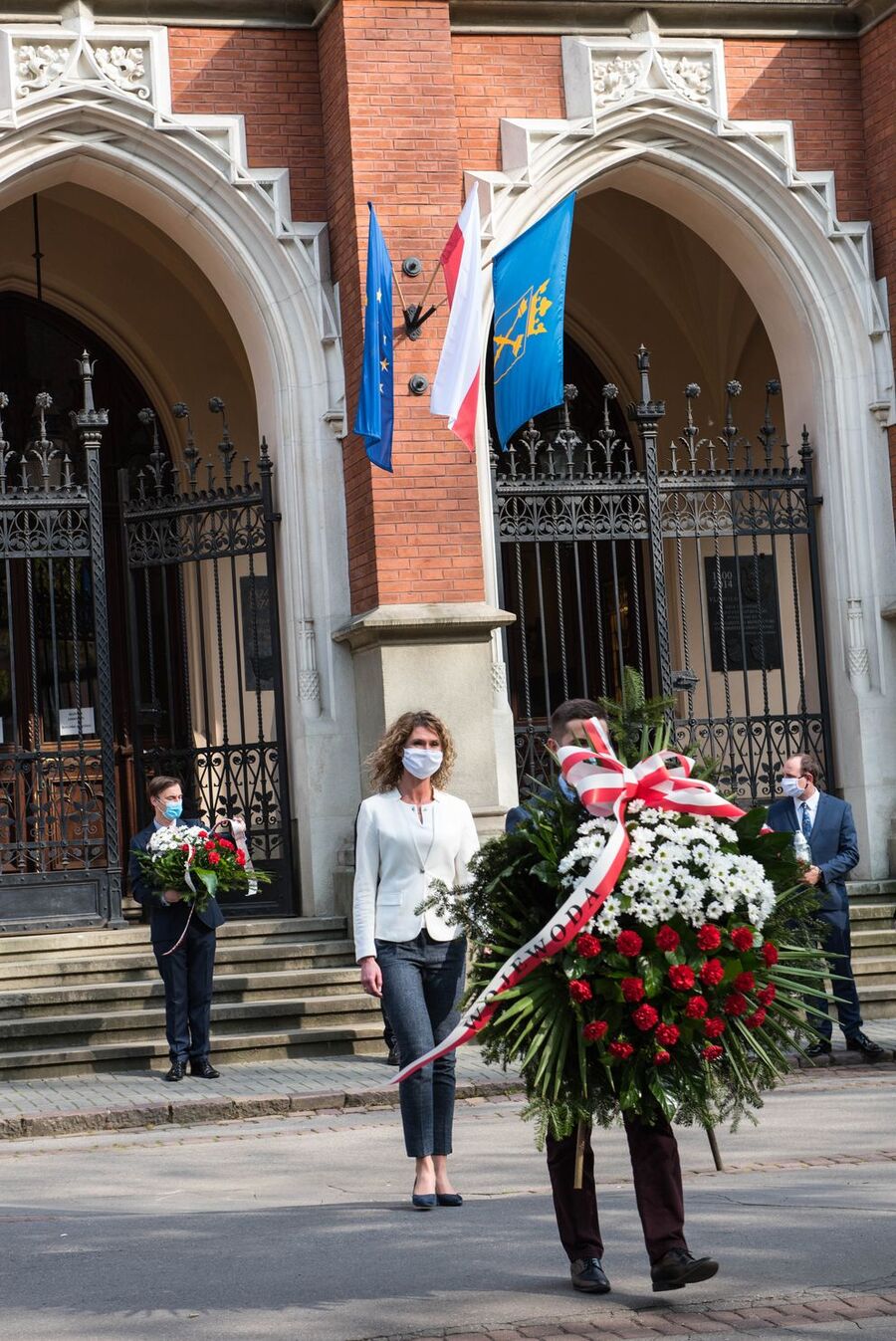 Uroczystość upamiętniająca martyrologię Polaków, więźniów niemieckich obozów koncentracyjnych Ravensbrück, Sachsenhausen i Dachau – Kraków, 30 kwietnia 2020. (fot. Agnieszka Masłowska IPN)