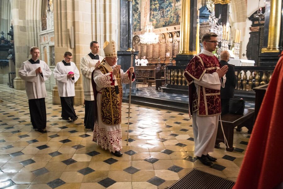 Uroczystość upamiętniająca martyrologię Polaków, więźniów niemieckich obozów koncentracyjnych Ravensbrück, Sachsenhausen i Dachau – Kraków, 30 kwietnia 2020. (fot. Agnieszka Masłowska IPN)