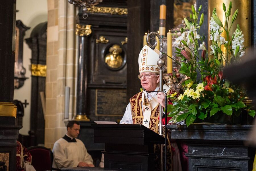 Uroczystość upamiętniająca martyrologię Polaków, więźniów niemieckich obozów koncentracyjnych Ravensbrück, Sachsenhausen i Dachau – Kraków, 30 kwietnia 2020. (fot. Agnieszka Masłowska IPN)