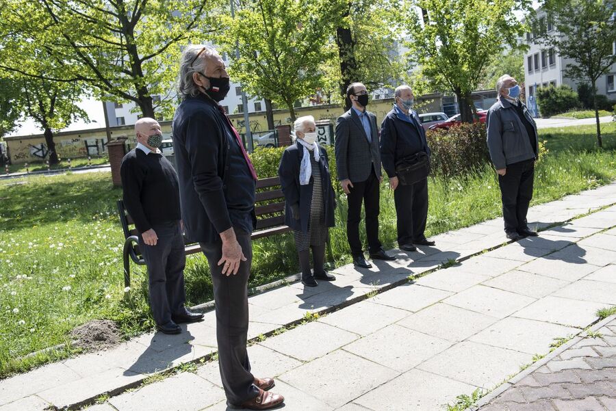 Krakowski IPN uczcił pamięć żołnierzy Zgrupowania AK „Żelbet” oraz cichociemnych, 8 maja 202. Fot. Agnieszka Masłowska (IPN)