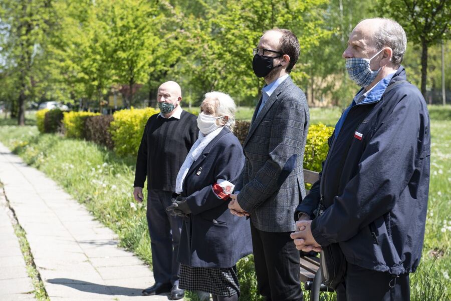 Krakowski IPN uczcił pamięć żołnierzy Zgrupowania AK „Żelbet” oraz cichociemnych, 8 maja 202. Fot. Agnieszka Masłowska (IPN)