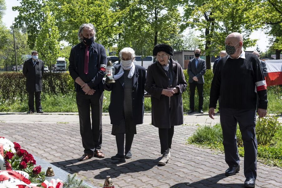 Krakowski IPN uczcił pamięć żołnierzy Zgrupowania AK „Żelbet” oraz cichociemnych, 8 maja 202. Fot. Agnieszka Masłowska (IPN)