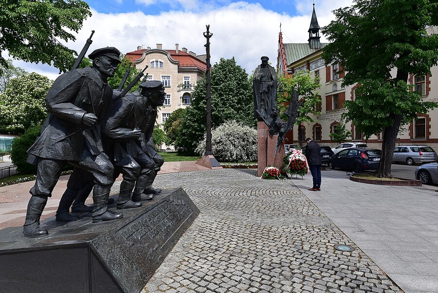 W Krakowie oddano hołd Józefowi Piłsudskiemu w 85. rocznicę jego śmierci. Fot. Janusz Ślęzak (IPN)