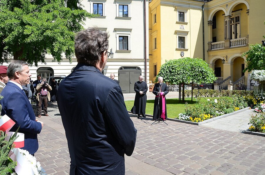 100. rocznica urodzin Jana Pawła II. Uroczystość w kurii krakowskiej. Fot. Janusz Ślęzak (IPN)