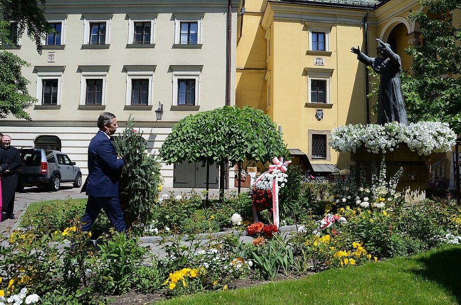 100. rocznica urodzin Jana Pawła II. Uroczystość w kurii krakowskiej. Fot. Janusz Ślęzak (IPN)