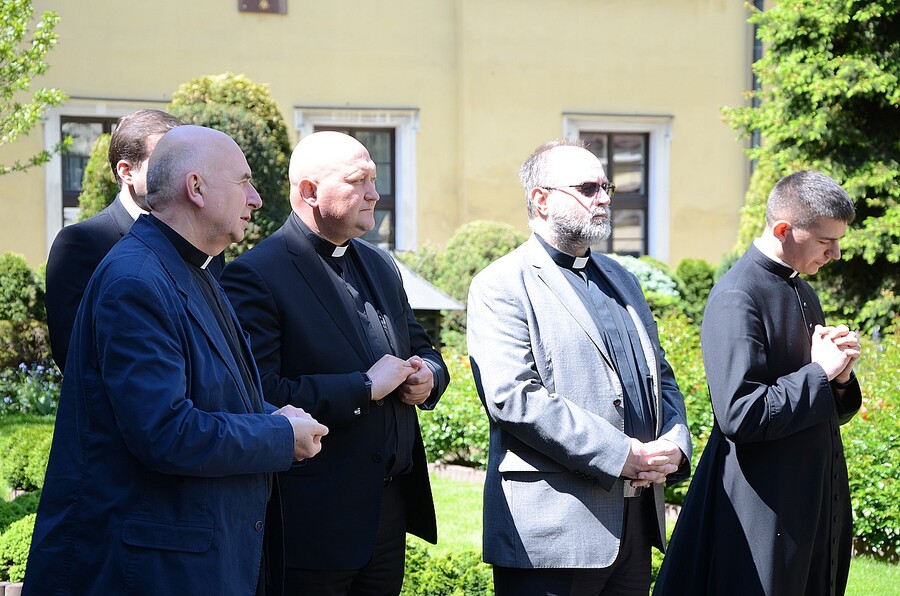 100. rocznica urodzin Jana Pawła II. Uroczystość w kurii krakowskiej. Fot. Janusz Ślęzak (IPN)