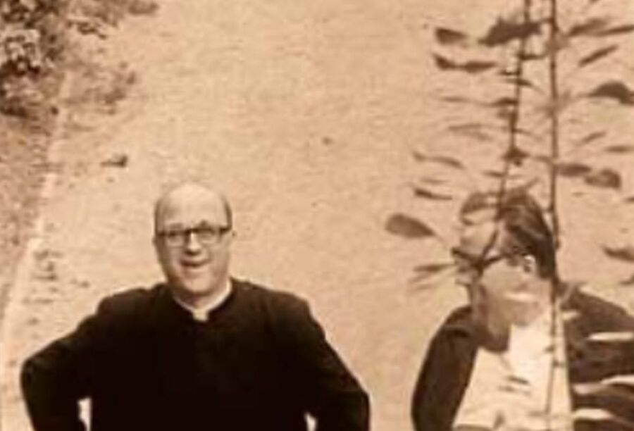 Ks. Bronisław Dembowski i o. Aleksander Hauke-Ligowski. Fot. Archiwum IPN