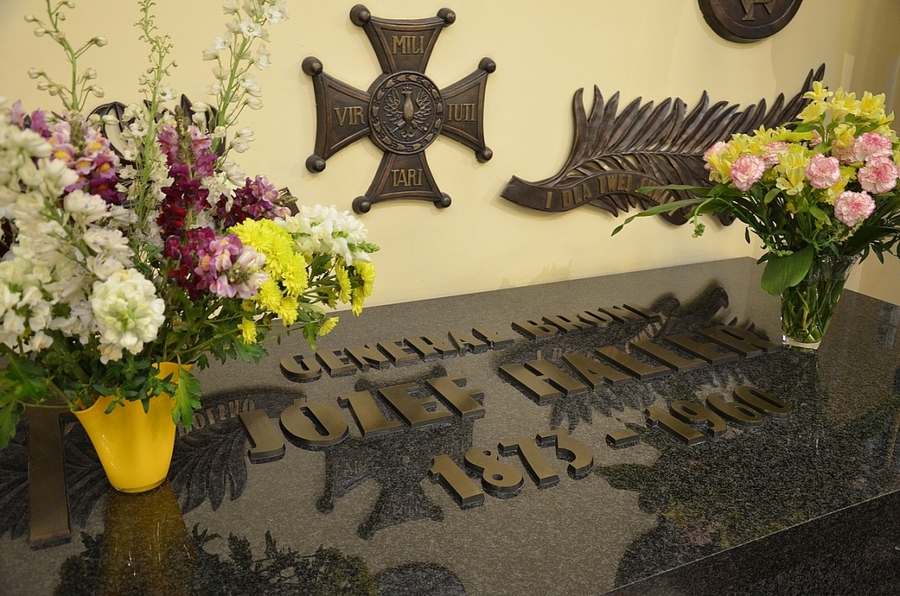 W Krakowie uczczono gen. Józefa Hallera w 60. rocznicę jego śmierci. Fot. Janusz Ślęzak (IPN)