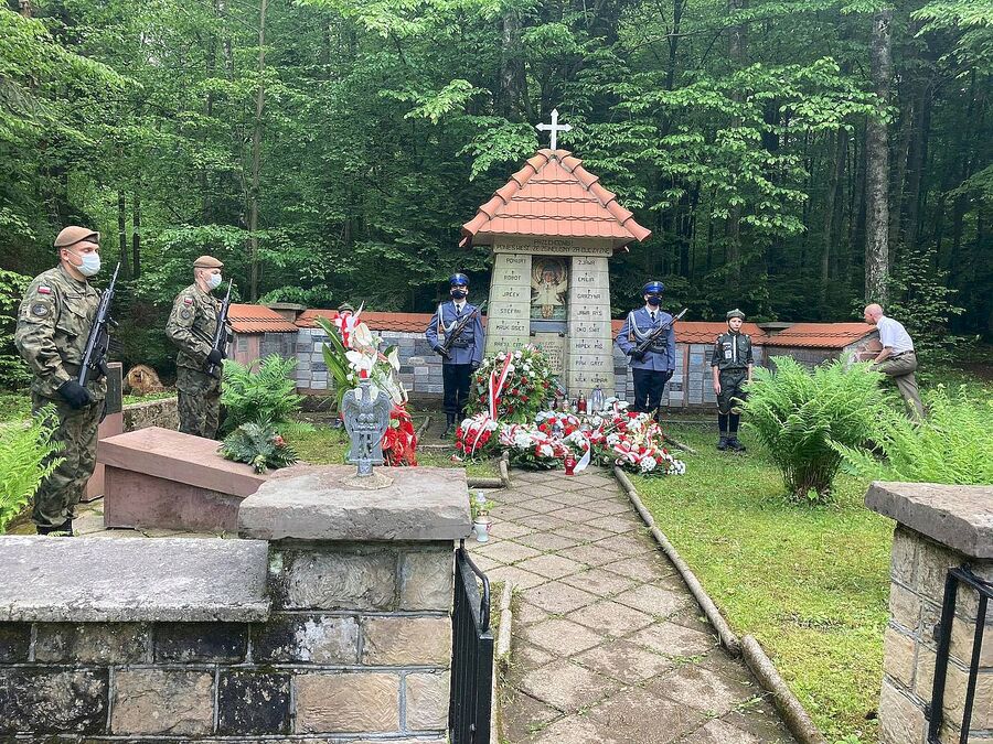 Uroczystości na Wykusie ku czci poległych żołnierzy AK. Fot. Katarzyna Jedynak