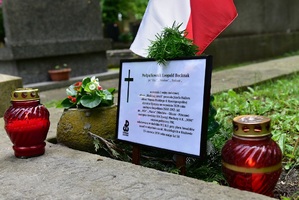 Uroczystość na cmentarzu Rakowickim w Krakowie. Fot. Żaneta Wierzgacz (IPN)