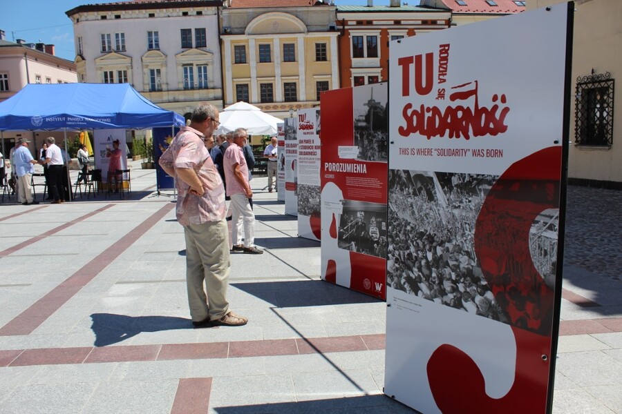 Otwarcie wystawy „TU rodziła się »Solidarność«” – Tarnów, 1 lipca 2020 fot. Ż. Wierzgacz
