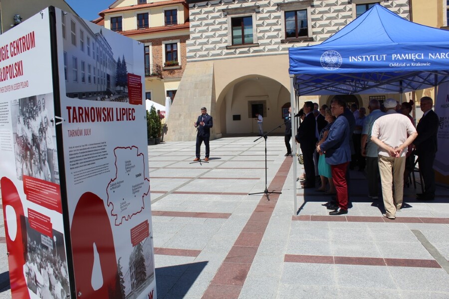 Otwarcie wystawy „TU rodziła się »Solidarność«” – Tarnów, 1 lipca 2020 fot. Ż. Wierzgacz