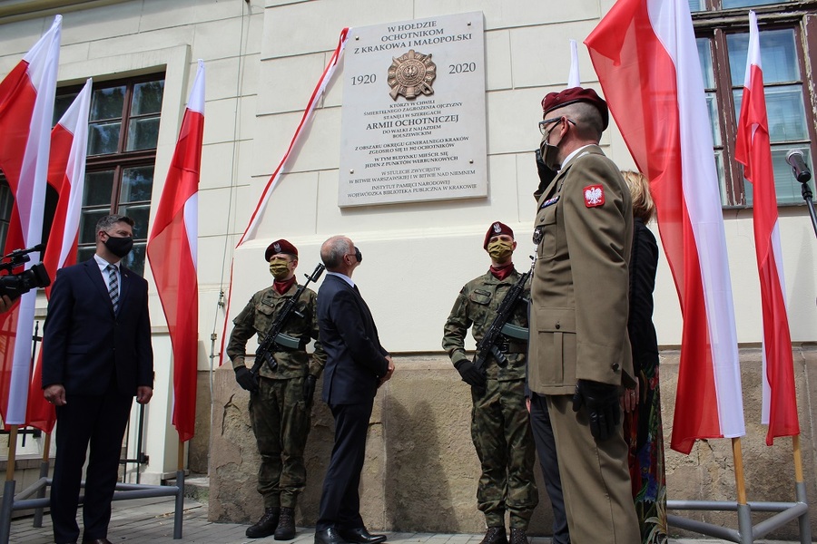 Odsłonięcie tablicy pamięci żołnierzy Armii Ochotniczej gen. Józefa Hallera w Krakowie - fot. Żaneta Wierzgacz