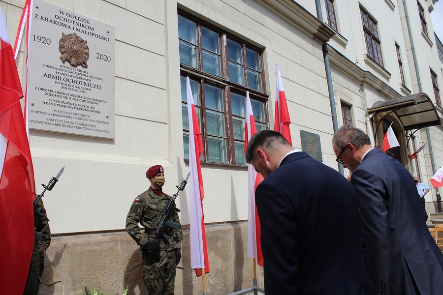 Odsłonięcie tablicy pamięci żołnierzy Armii Ochotniczej gen. Józefa Hallera w Krakowie - fot. Żaneta Wierzgacz