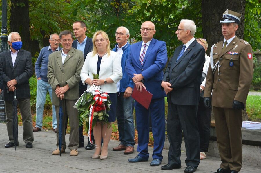 W Kielcach upamiętniono 40. rocznicę narodzin „Solidarności”. Fot. Katzarzyna Pronobis (IPN)