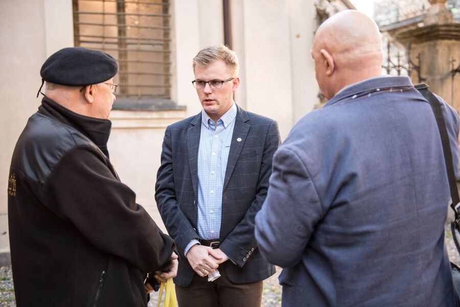 Odsłonięcie tablicy poświęconej działaczom Zrzeszenia „Wolność i Niezawisłość”. Kraków 2 września 2020. Fot. Agnieszka Masłowska IPN