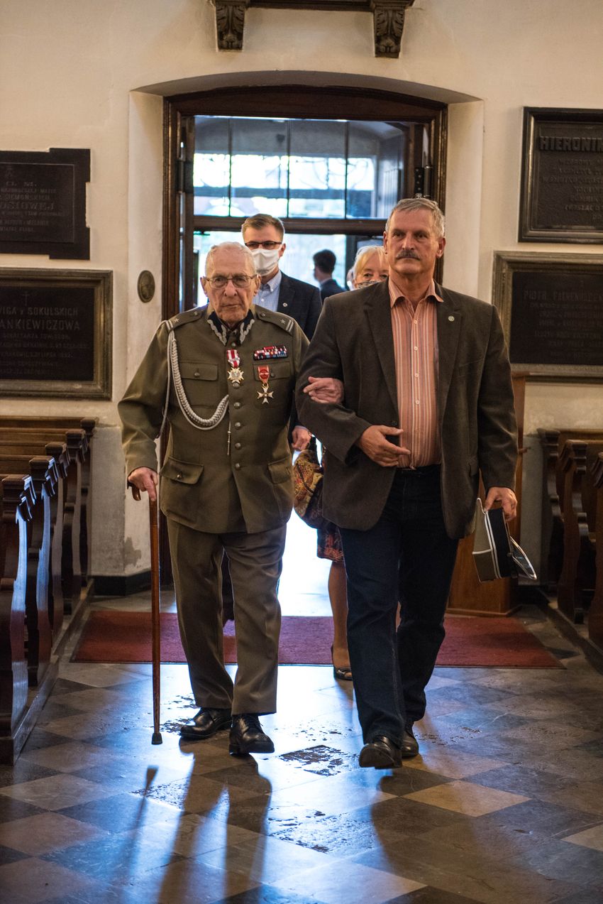 Odsłonięcie tablicy poświęconej działaczom Zrzeszenia „Wolność i Niezawisłość”. Kraków 2 września 2020. Fot. Agnieszka Masłowska IPN