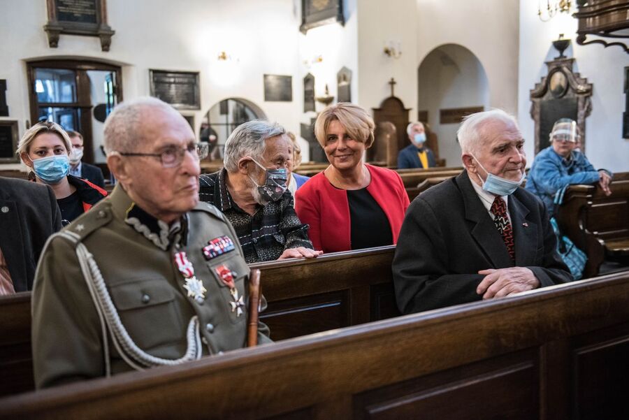 Odsłonięcie tablicy poświęconej działaczom Zrzeszenia „Wolność i Niezawisłość”. Kraków 2 września 2020. Fot. Agnieszka Masłowska IPN