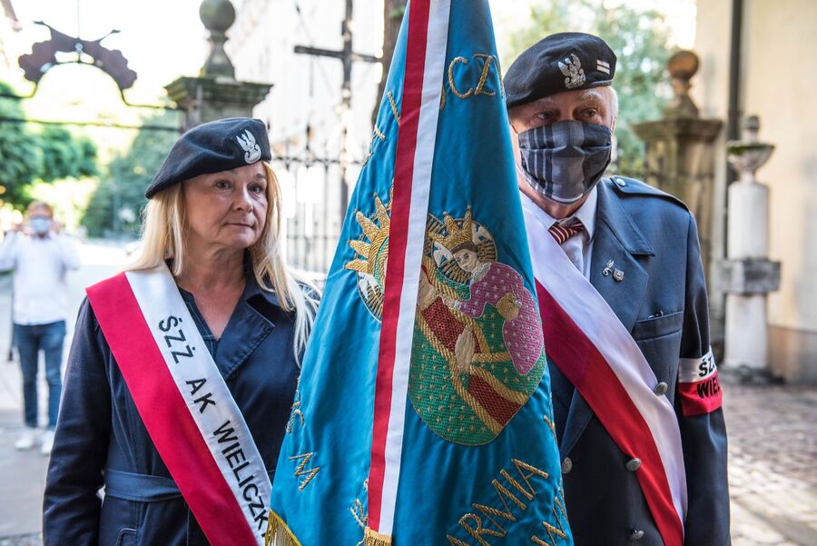 Odsłonięcie tablicy poświęconej działaczom Zrzeszenia „Wolność i Niezawisłość”. Kraków 2 września 2020. Fot. Agnieszka Masłowska IPN