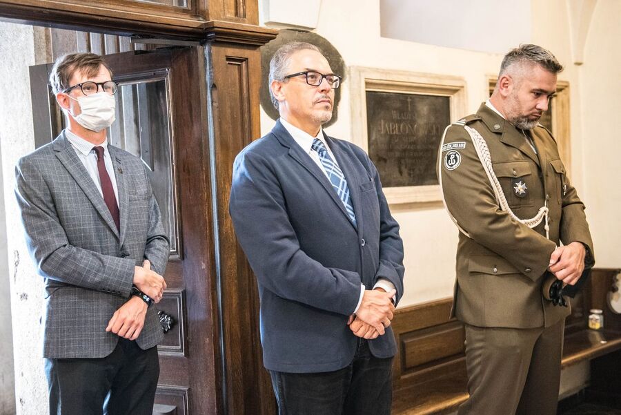 Odsłonięcie tablicy poświęconej działaczom Zrzeszenia „Wolność i Niezawisłość”. Kraków 2 września 2020. Fot. Agnieszka Masłowska IPN