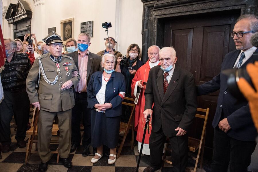 Odsłonięcie tablicy poświęconej działaczom Zrzeszenia „Wolność i Niezawisłość”. Kraków 2 września 2020. Fot. Agnieszka Masłowska IPN