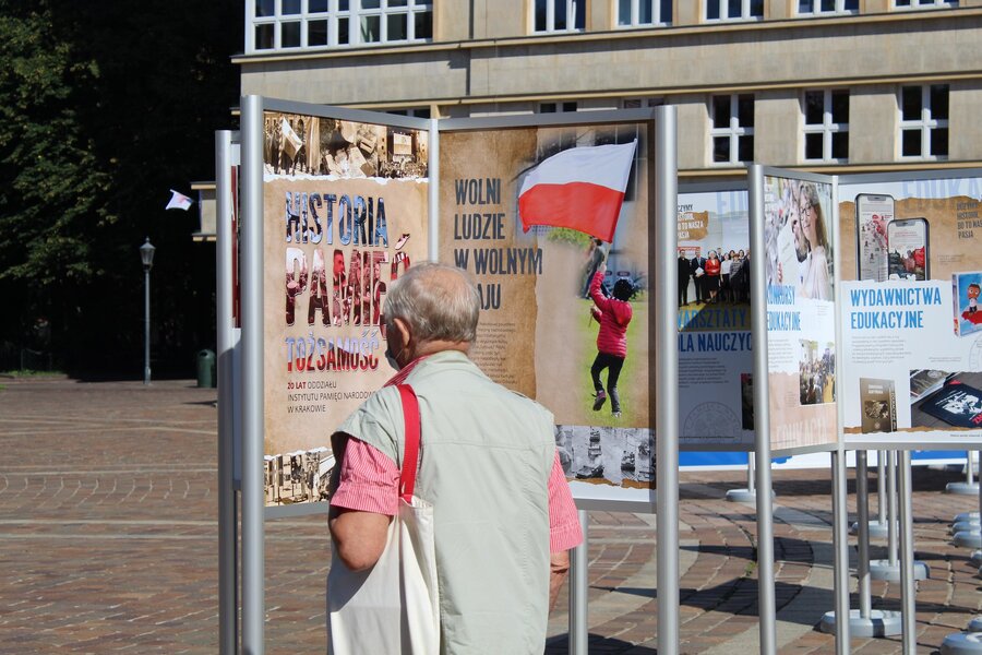 12.09.2020, pl. Szczepański. Fascynująca sobota z IPN w Krakowie. Fot. Janusz Ślęzak (IPN)