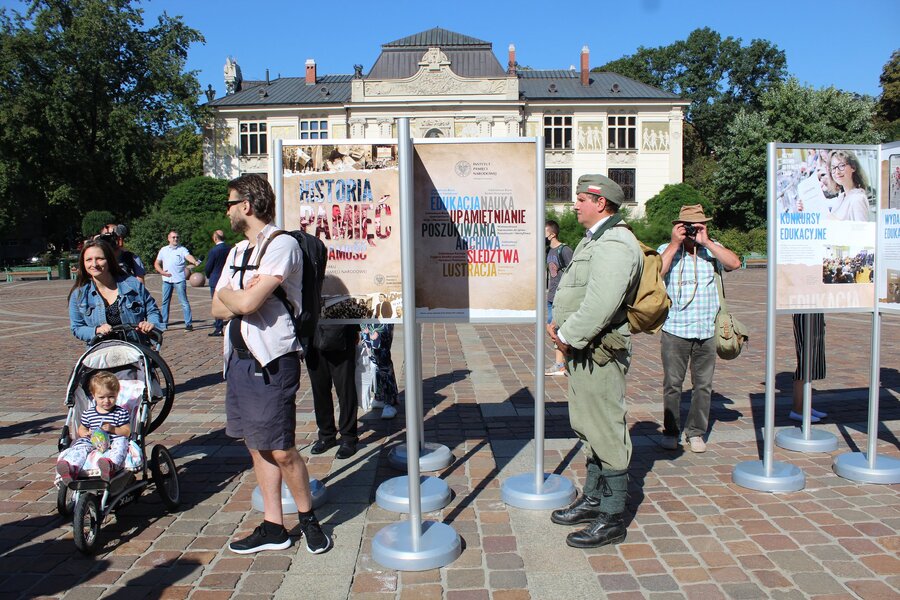 12.09.2020, pl. Szczepański. Fascynująca sobota z IPN w Krakowie. Fot. Janusz Ślęzak (IPN)