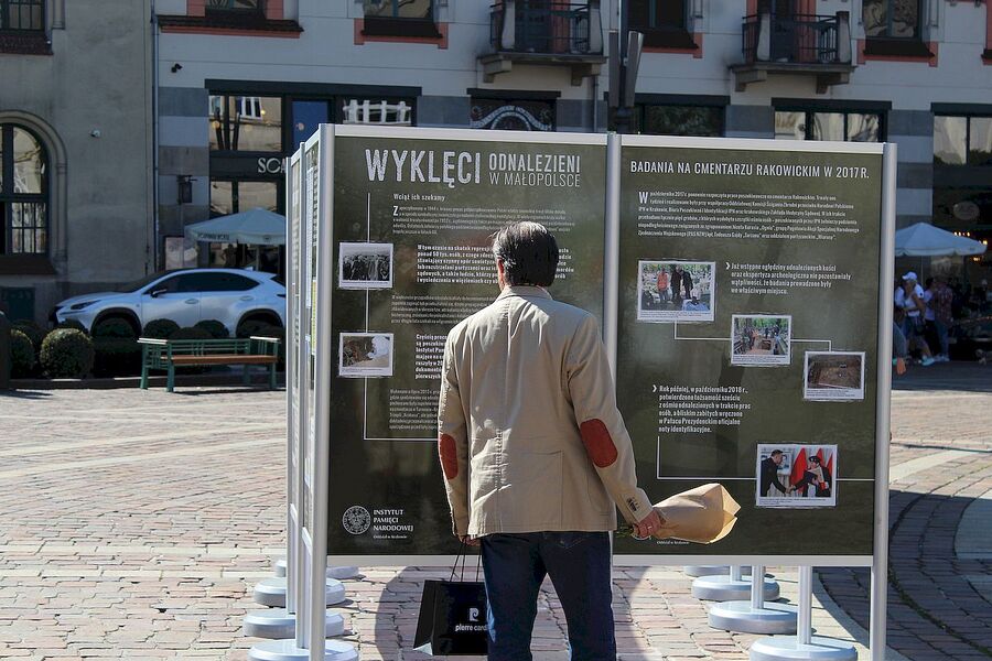 12.09.2020, pl. Szczepański. Fascynująca sobota z IPN w Krakowie. Fot. Janusz Ślęzak (IPN)