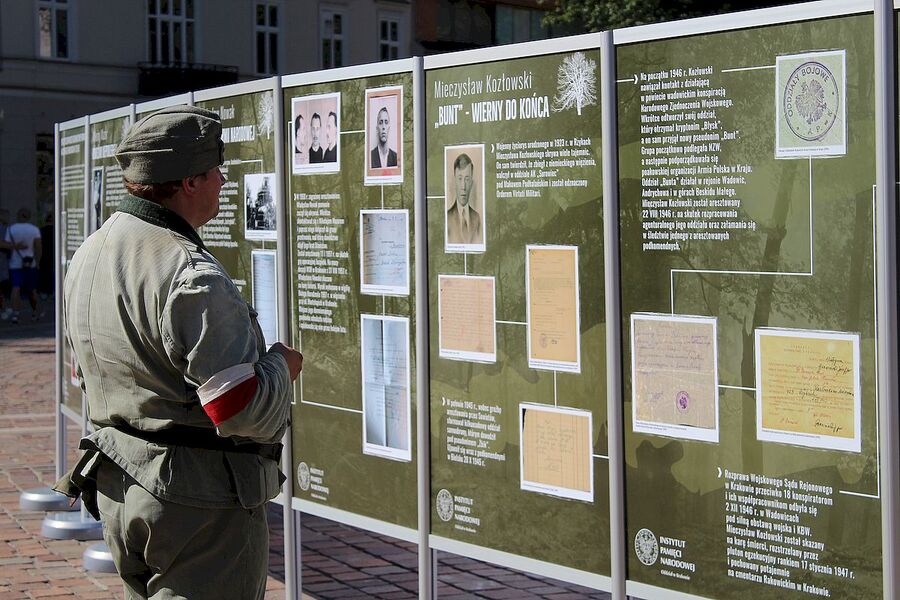12.09.2020, pl. Szczepański. Fascynująca sobota z IPN w Krakowie. Fot. Janusz Ślęzak (IPN)