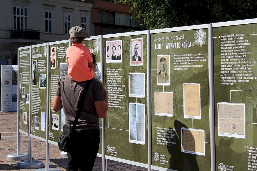 12.09.2020, pl. Szczepański. Fascynująca sobota z IPN w Krakowie. Fot. Janusz Ślęzak (IPN)