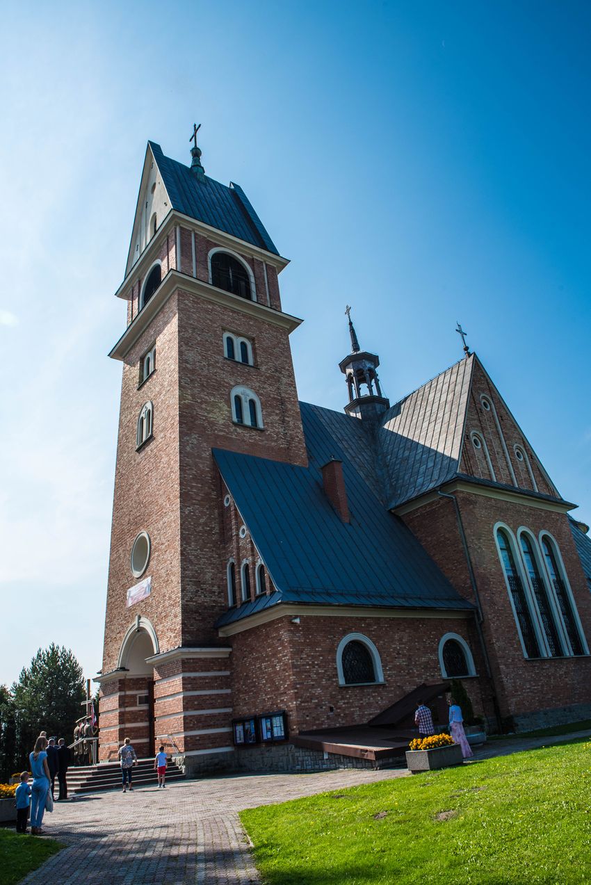 Odsłonięcie tablicy pamięci ofiar zbrodni katyńskiej – Skomielna Biała, 13 września 2020. Fot. Agnieszka Masłowska IPN