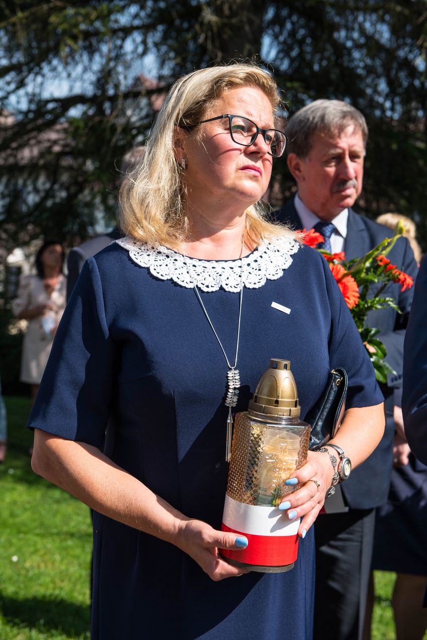 Odsłonięcie tablicy pamięci ofiar zbrodni katyńskiej – Skomielna Biała, 13 września 2020. Fot. Agnieszka Masłowska IPN