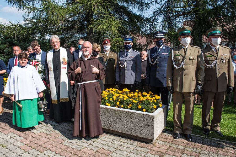 Odsłonięcie tablicy pamięci ofiar zbrodni katyńskiej – Skomielna Biała, 13 września 2020. Fot. Agnieszka Masłowska IPN