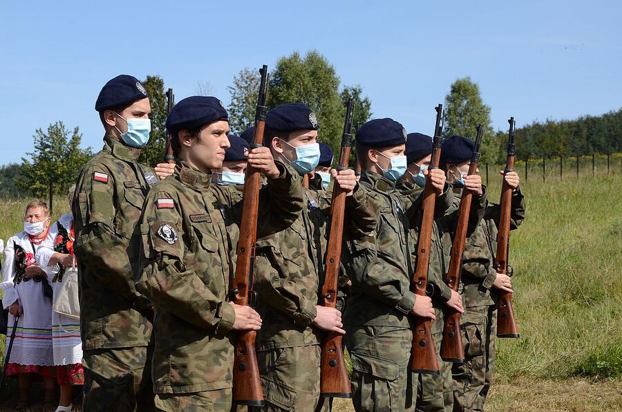 Rzyki, 19.09.2020. Uroczystości pogrzebowe ppor. Mieczysława Kozłowskiego. Fot. Janusz Ślęzak (IPN)
