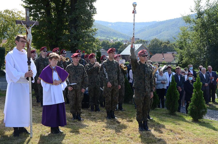 Rzyki, 19.09.2020. Uroczystości pogrzebowe ppor. Mieczysława Kozłowskiego. Fot. Janusz Ślęzak (IPN)
