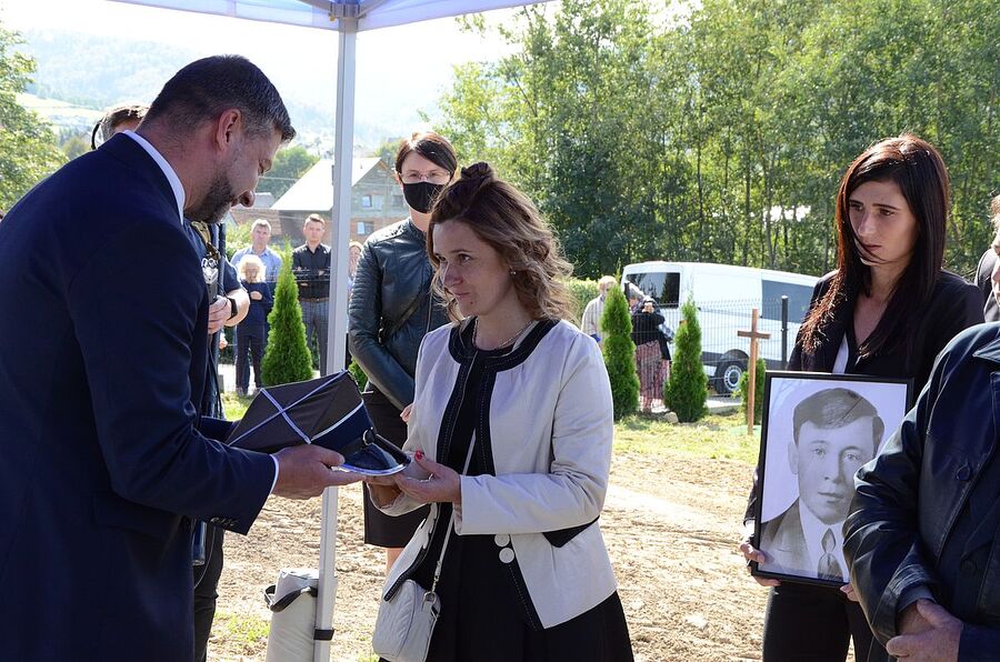 Rzyki, 19.09.2020. Uroczystości pogrzebowe ppor. Mieczysława Kozłowskiego. Fot. Janusz Ślęzak (IPN)