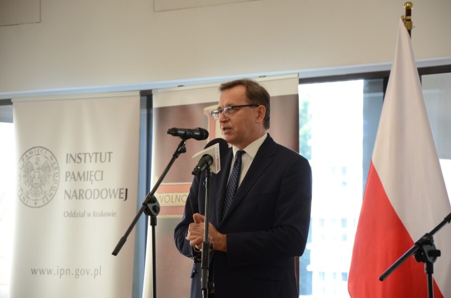 Działaczom opozycji wręczono w Krakowie Krzyże Wolności i Solidarności - fot. Żaneta Wierzgacz