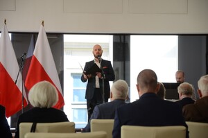 Działaczom opozycji wręczono w Krakowie Krzyże Wolności i Solidarności - fot. Żaneta Wierzgacz