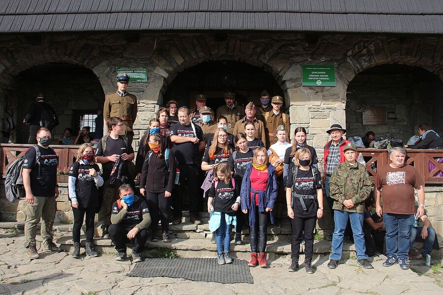 3.10.2020, zlot partyzancki na Turbaczu w 105. rocznicę urodzin „Ognia”. Fot. IPN