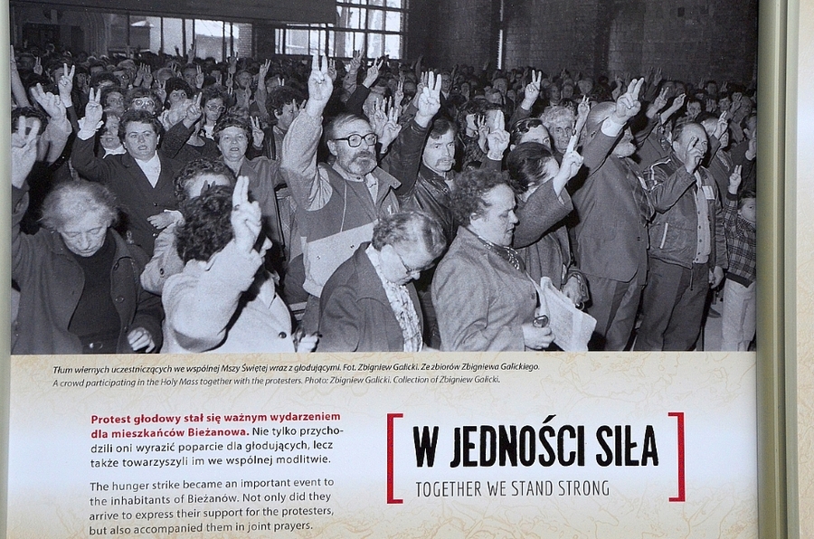 Kraków, 19.10.2020. Wystawa na Plantach o najdłuższym proteście głodowy w PRL. Fot. Janusz Ślęzak (IPN)