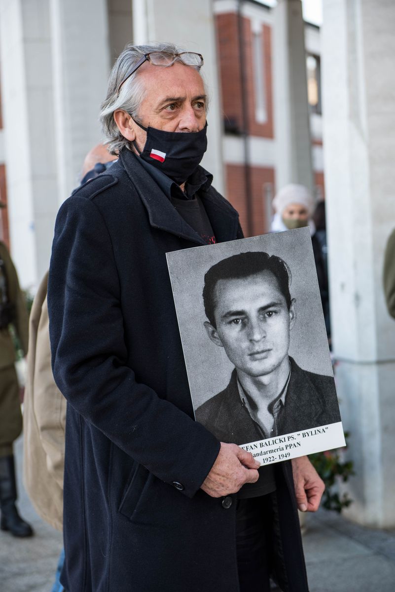 15.11.2020. VII Krakowskie Zaduszki za Żołnierzy Wyklętych-Niezłomnych. Fot. Agnieszka Masłowska (IPN)