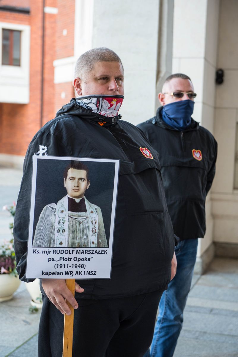 15.11.2020. VII Krakowskie Zaduszki za Żołnierzy Wyklętych-Niezłomnych. Fot. Agnieszka Masłowska (IPN)